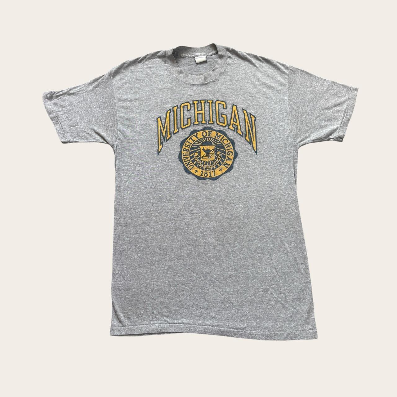 Vintage 90s USA university of Michigan varsity t-shirt