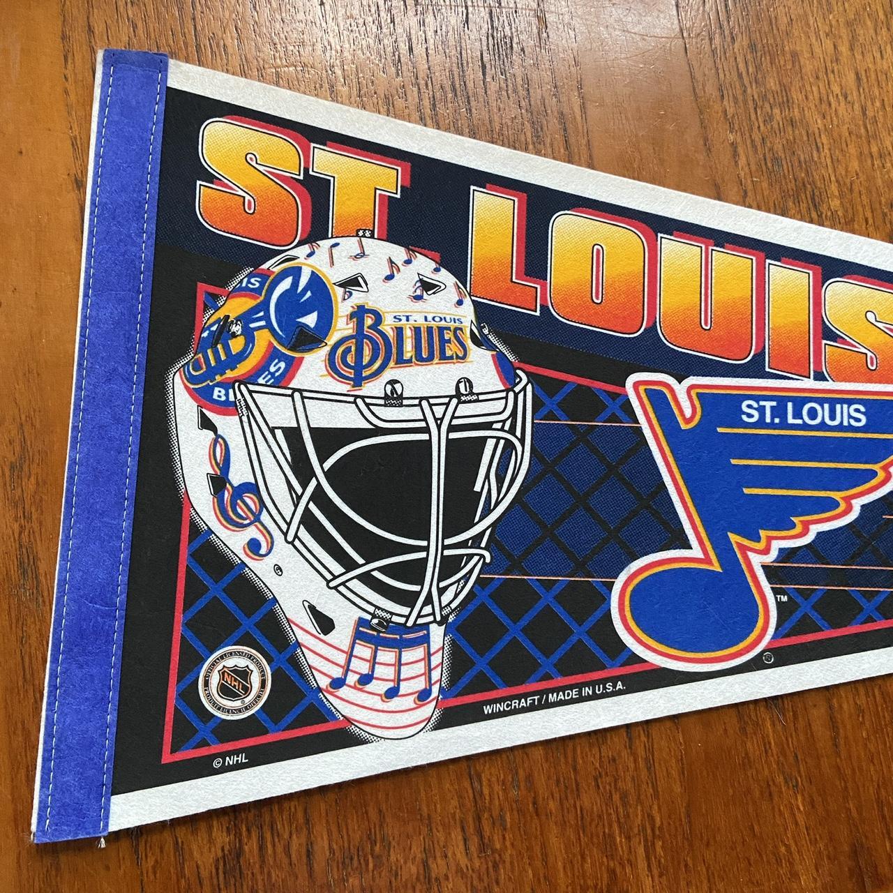 Vintage 90s USA St Louis Blues NHL ice hockey felt pennant