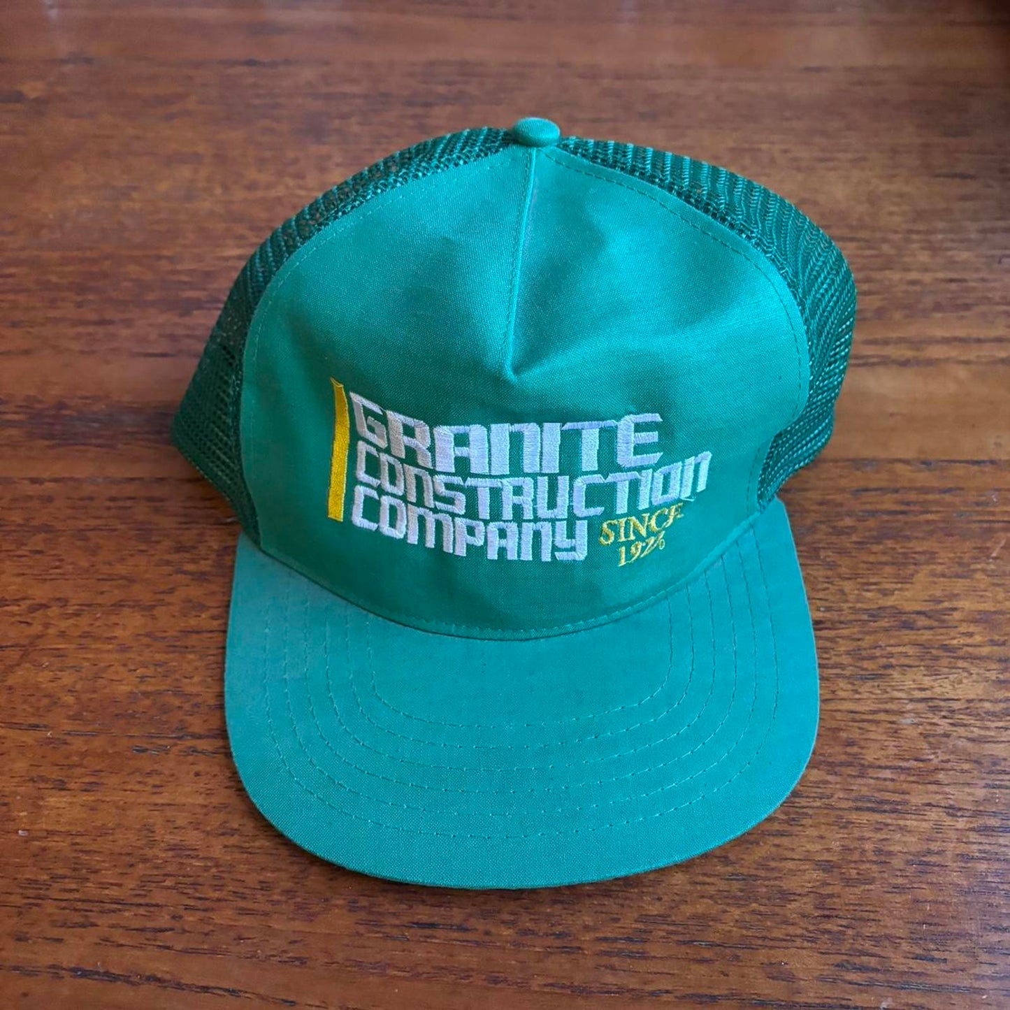 Vintage 90s USA granite construction company workwear trucker cap