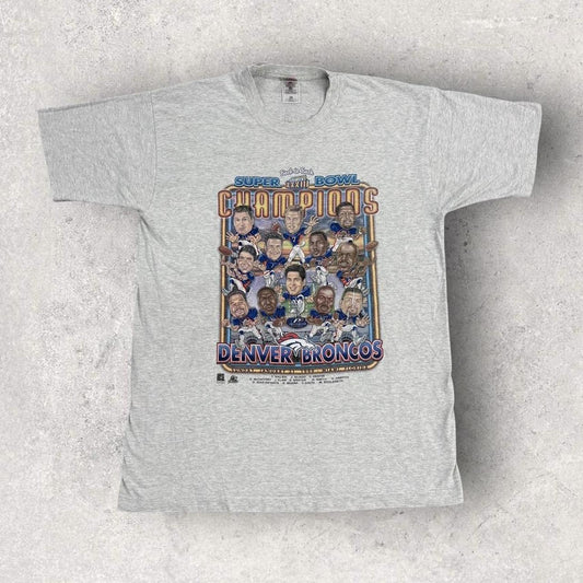 Vintage 90s USA Super Bowl 33 NFL American Football Denver Broncos graphic t-shirt