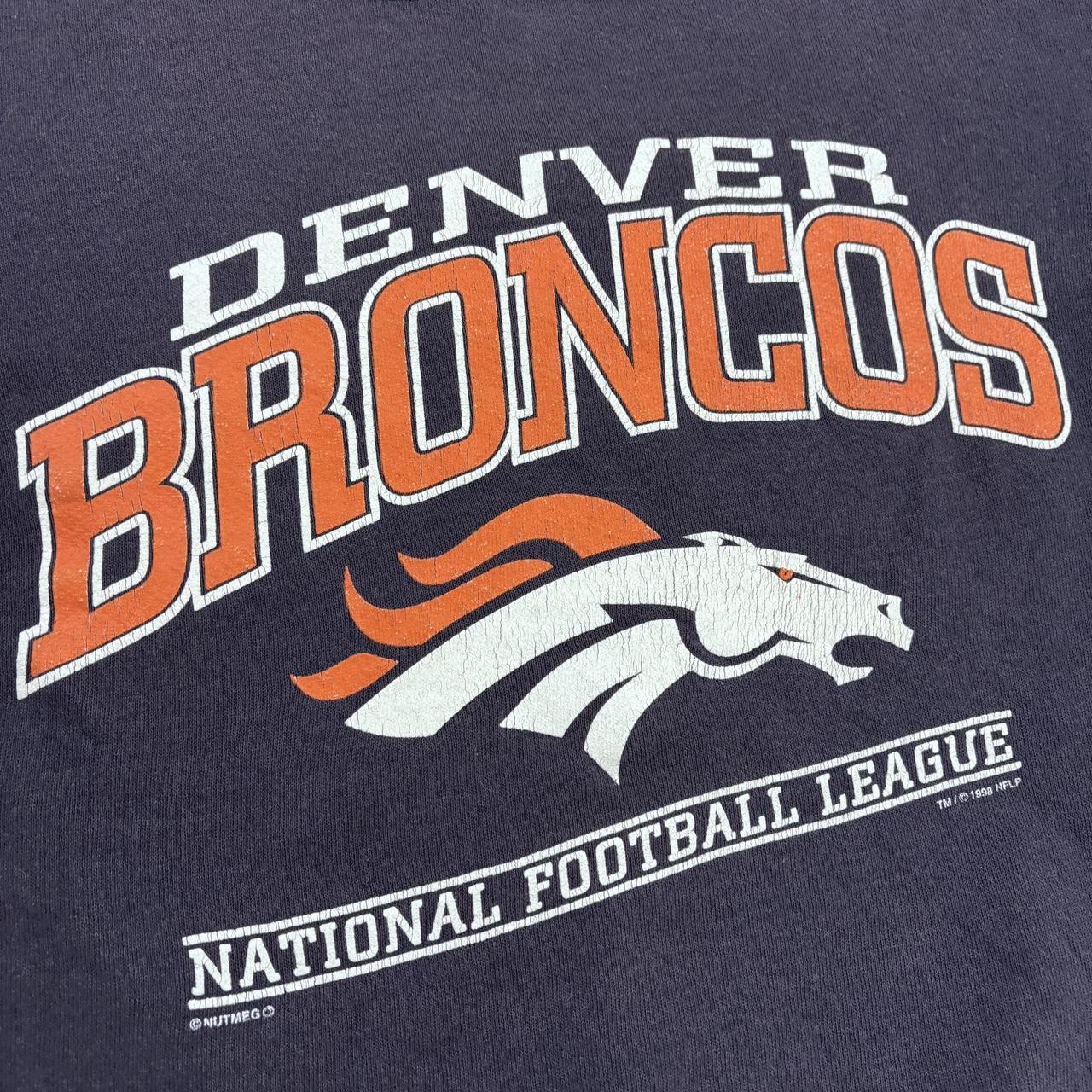 Vintage 90s USA Denver Broncos NFL American Football graphic sweatshirt