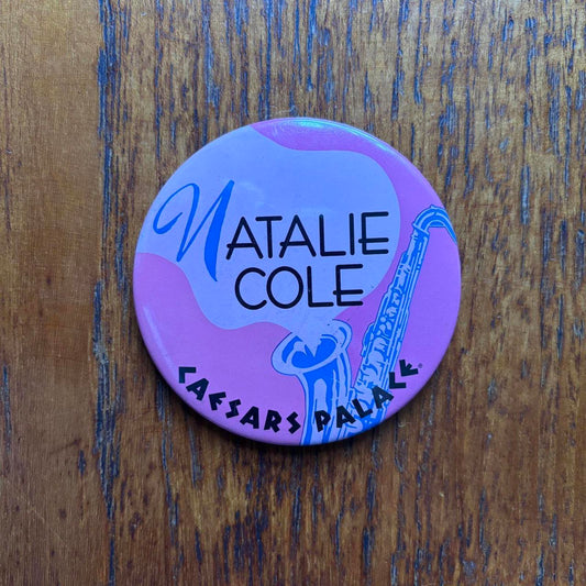 Vintage 90s USA Natalie Cole Caesars Palace Casino Hotel Las Vegas pin badge