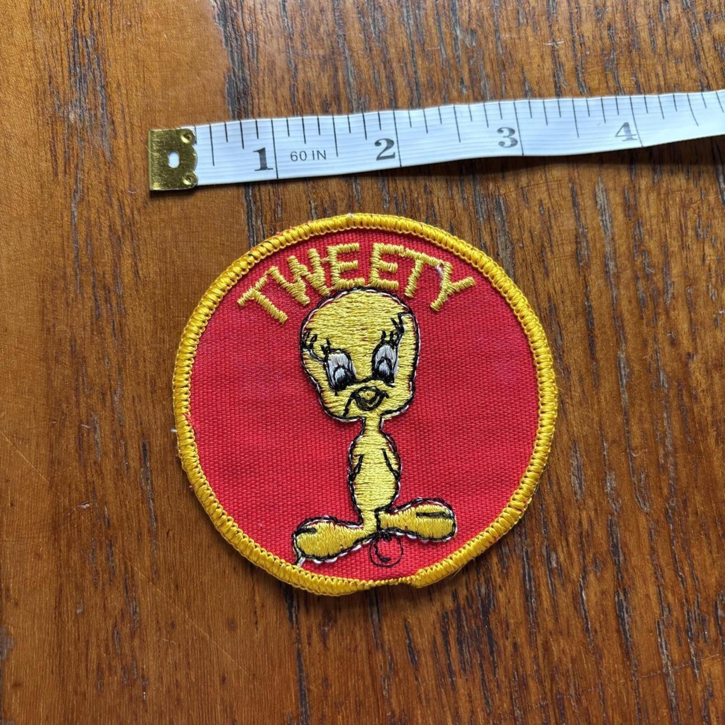 Vintage 90s USA Tweety bird Looney Tunes cartoon embroidered patch