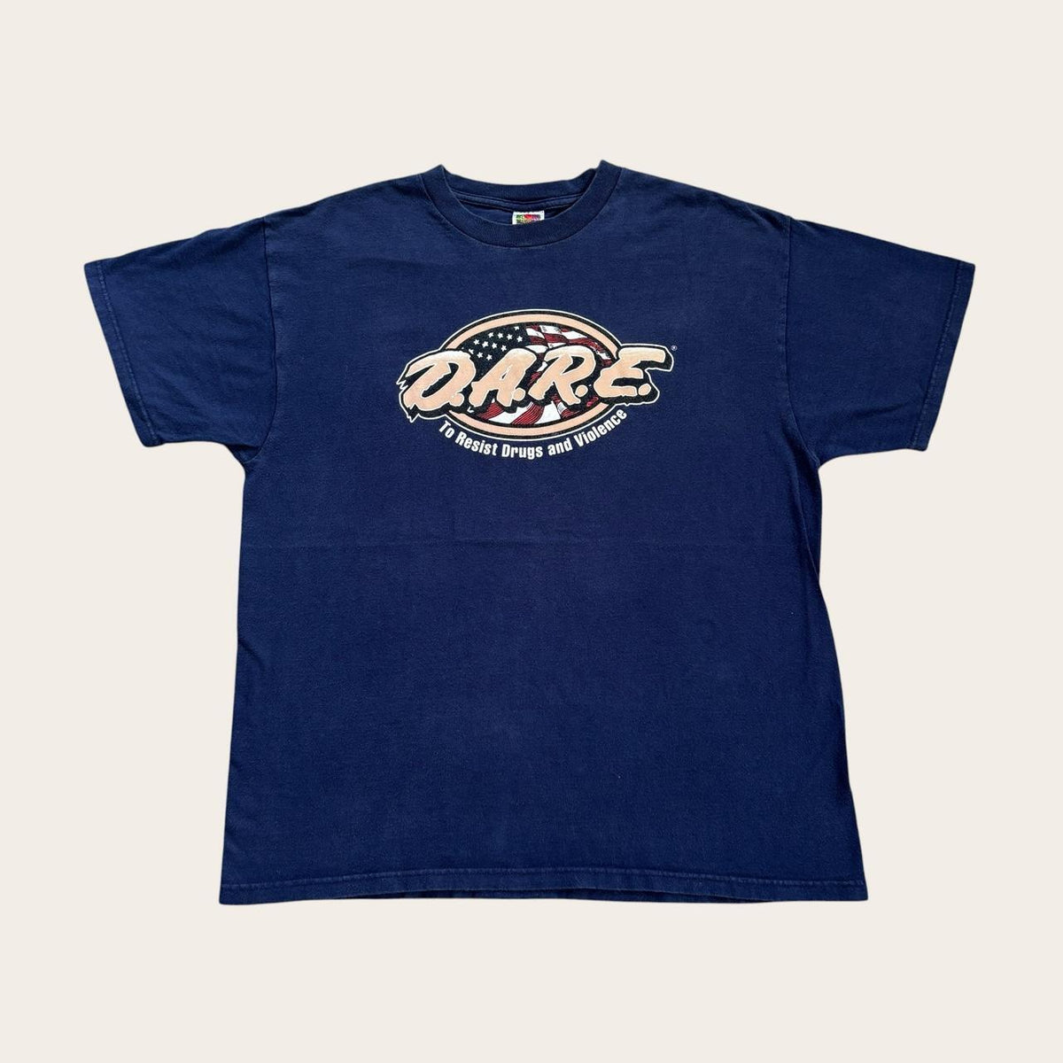Vintage 90s DARE to resist drugs and violence campaign t-shirt