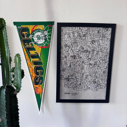 Vintage 90s USA Boston Celtics basketball NBA pennant