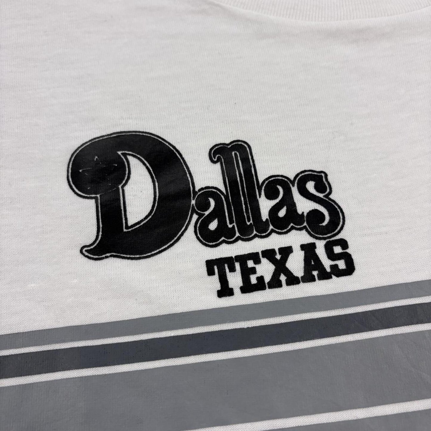 Vintage 90s USA Dallas Texas souvenir t-shirt