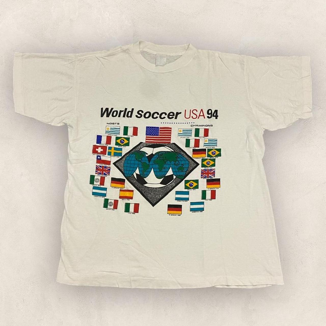 Vintage 90s USA World Cup 94 football tournament flags graphic t-shirt