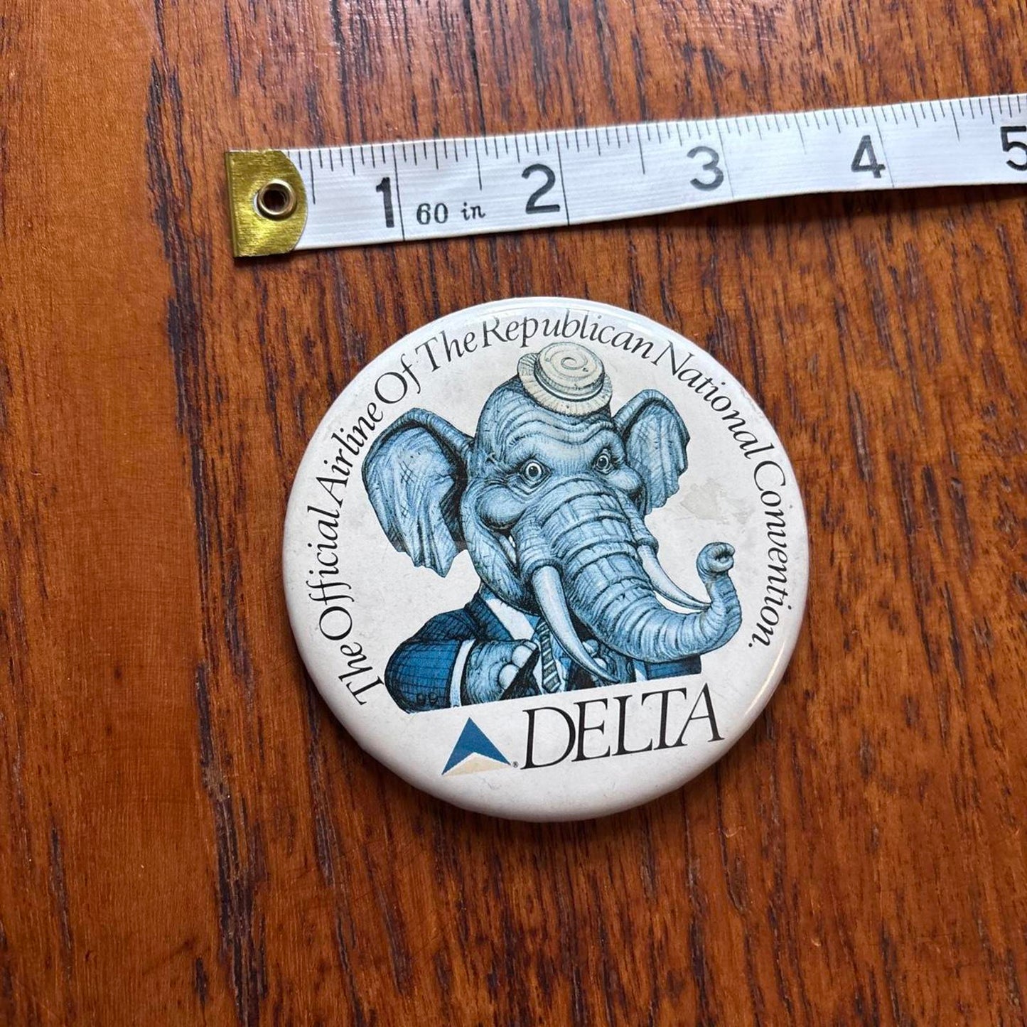Vintage 90s USA Delta Airlines Republican National Convention pin badge