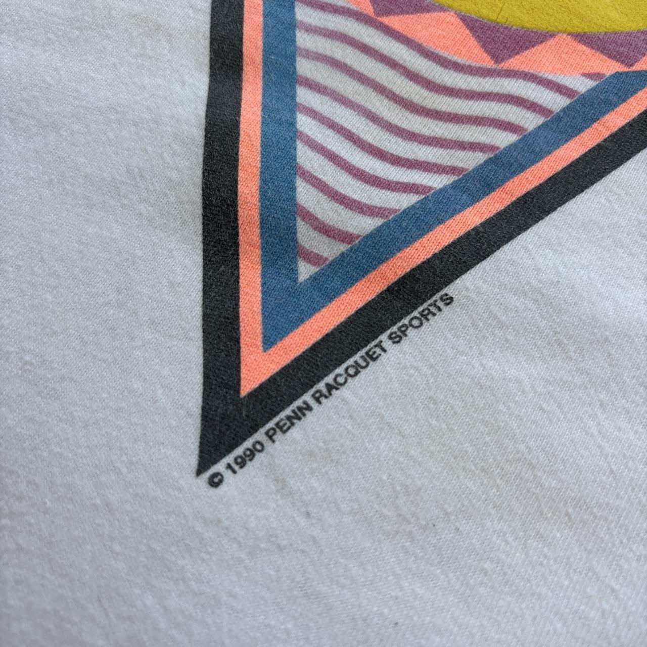 Vintage 90s USA Pro Penn tennis balls equipment t-shirt