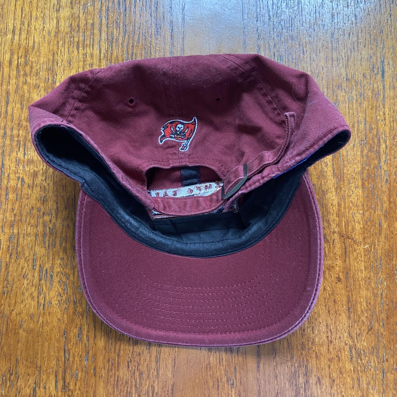 Vintage 2000s Y2K Tampa Bay Buccaneers NFL American Football Florida promotional graphic cap