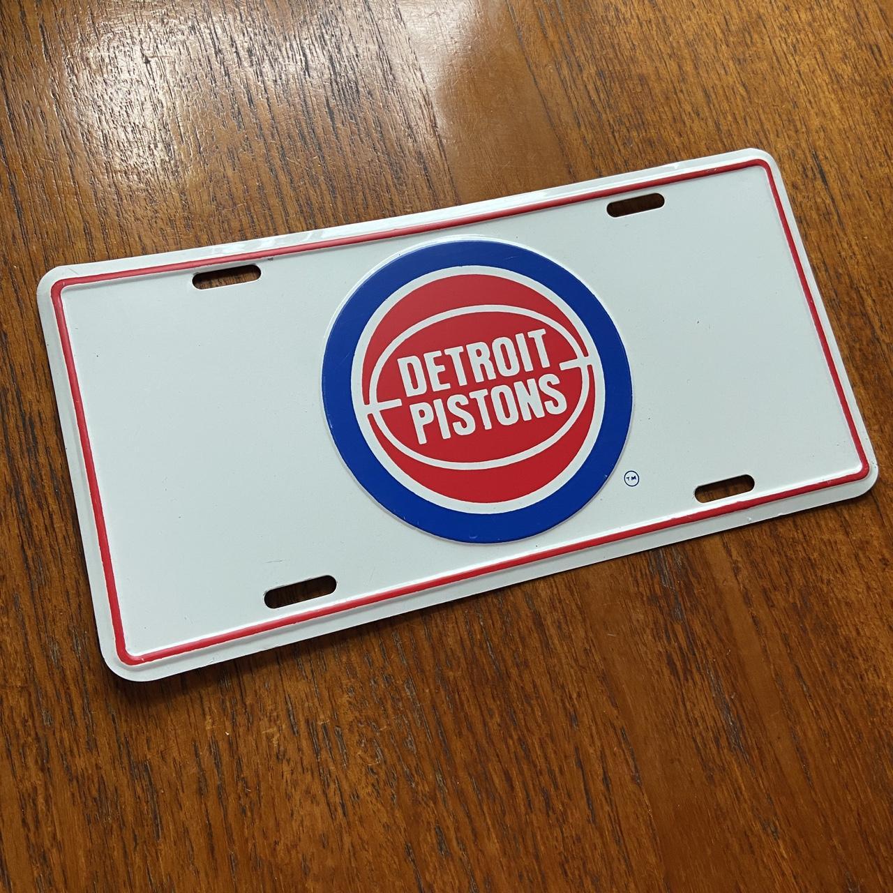 Vintage 90s USA Detroit Pistons NBA basketball promotional American license plate