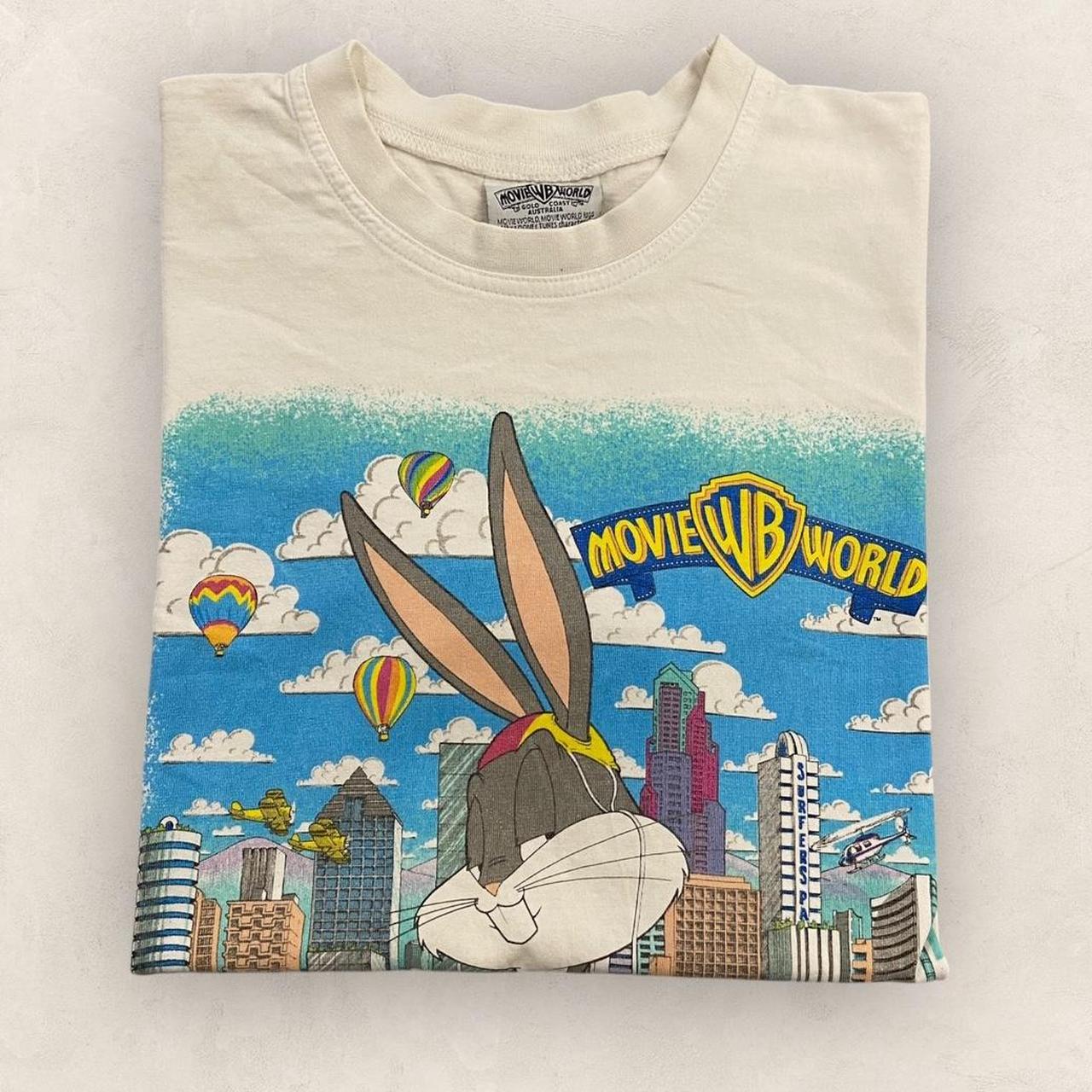 Vintage 90s USA Warner Bros Movie World Gold Coast Australia Bugs Bunny graphic t-shirt