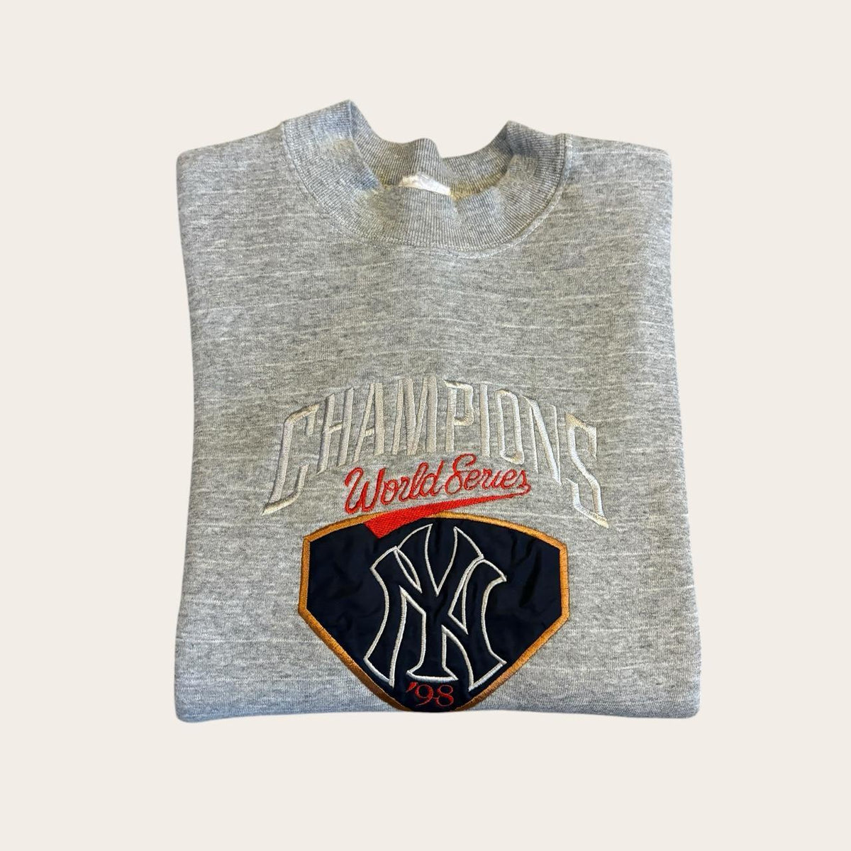 Vintage 90s USA New York Yankees MLB baseball embroidered sweatshirt