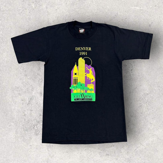 Vintage 90s USA Denver Colorado tourist souvenir graphic t-shirt