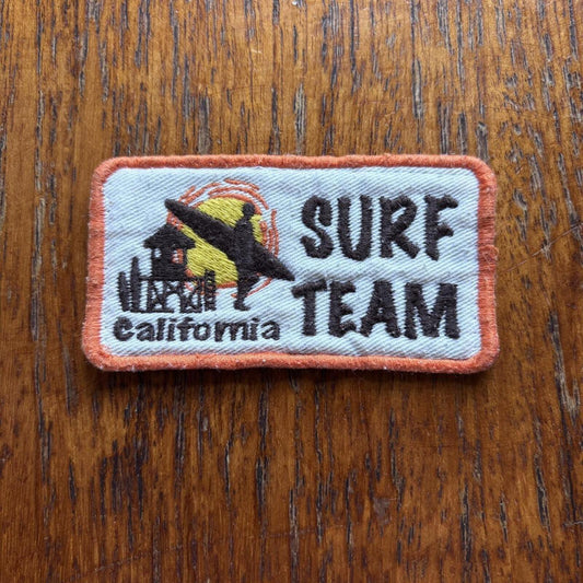 Vintage 90s USA California surf team chase the sun embroidered patch