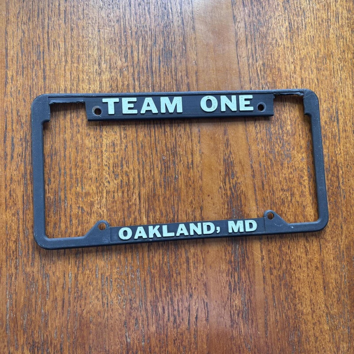 Vintage 90s USA car dealership Maryland American license plate holder