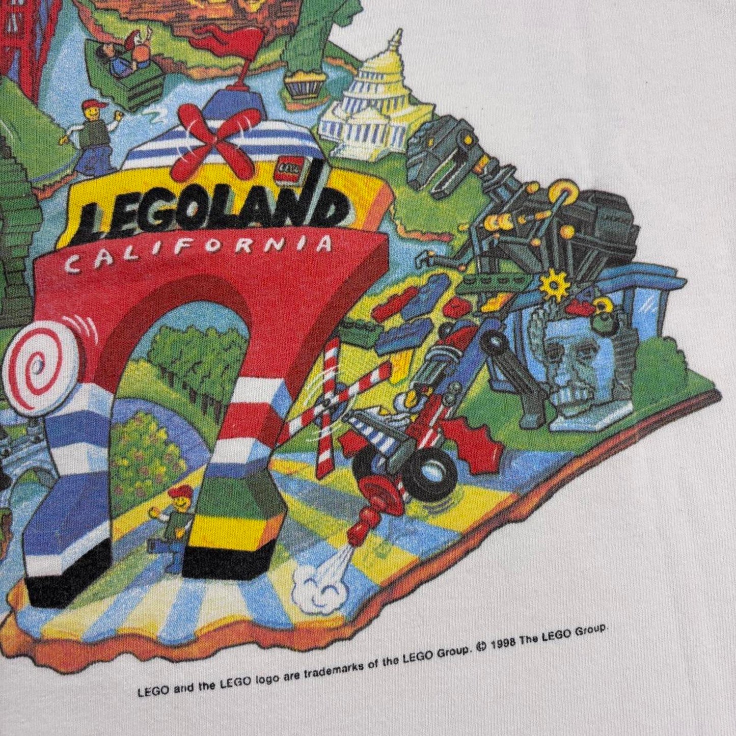 Vintage 90s USA Legoland California theme park graphic t-shirt