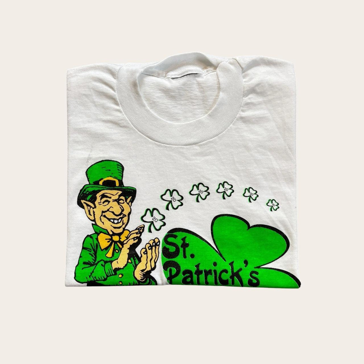 Vintage 90s USA St Patrick’s Day Bay City Michigan leprechaun souvenir t-shirt