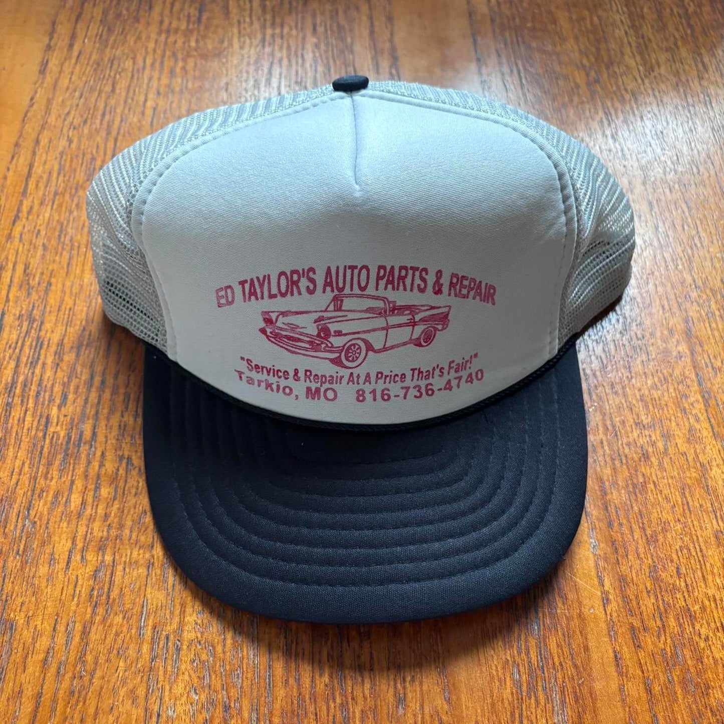 Vintage 90s USA Ed’s auto parts and repairs automobile motor graphic trucker cap