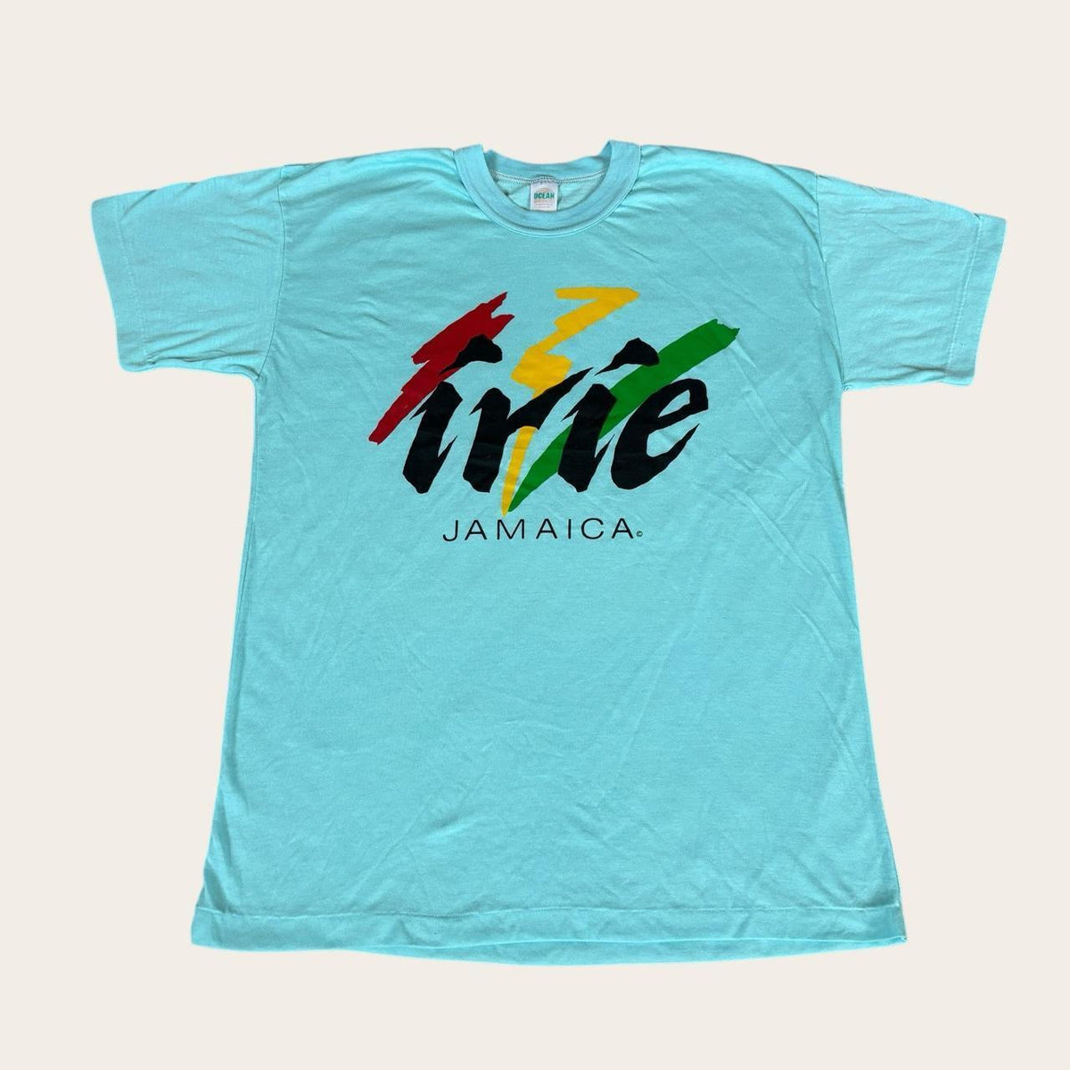 Vintage 90s Irie Jamaica souvenir t-shirt