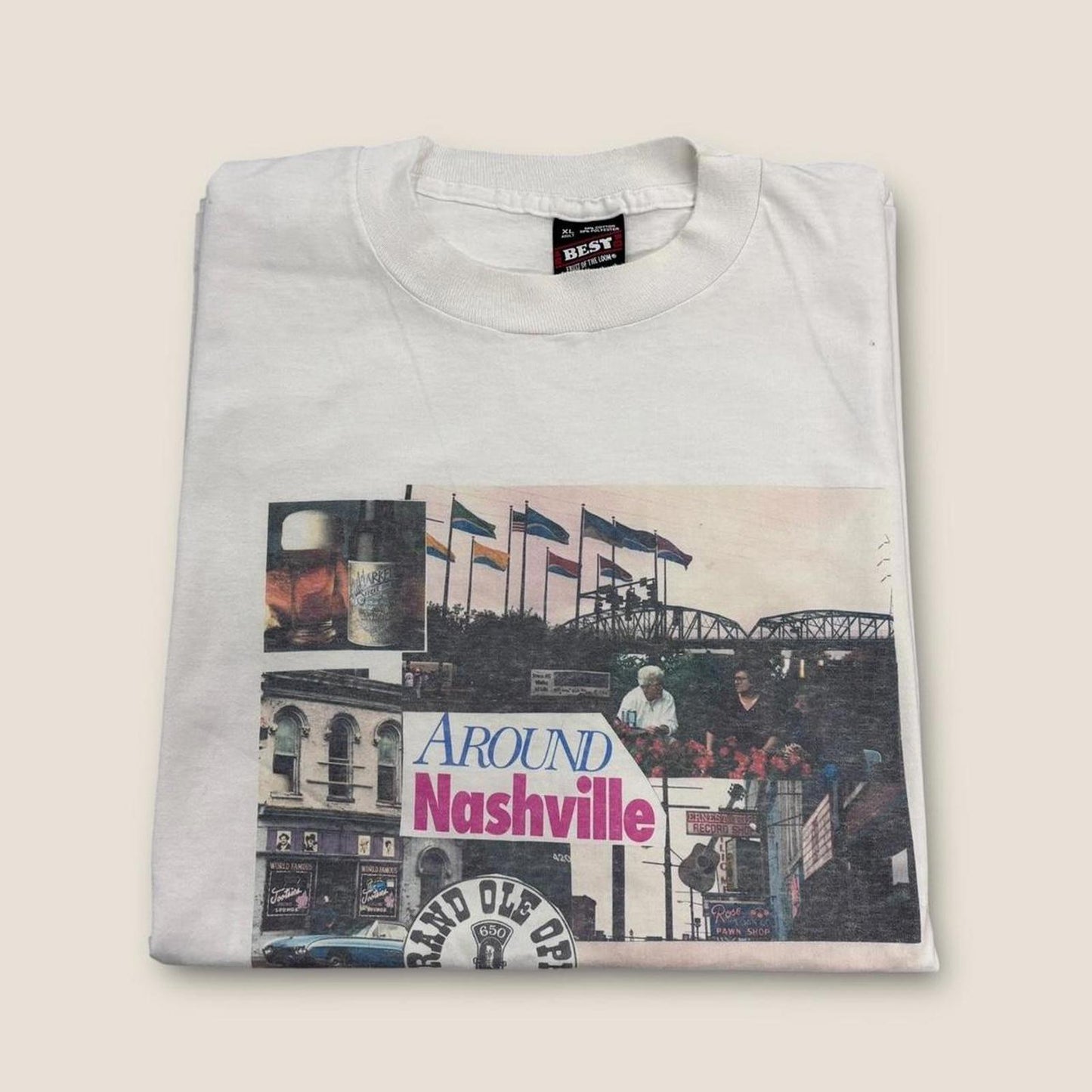 Vintage 90s USA Around Nashville Tennessee country western tourist t-shirt