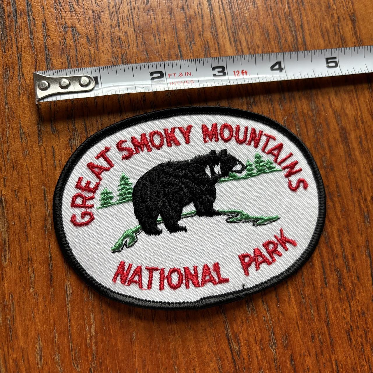 Vintage 80s USA Great Smoky Mountains National Park Tennessee embroidered patch