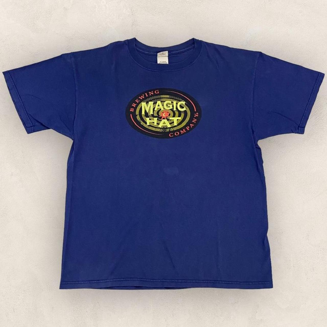 Vintage 2000s Y2K Magic Hat Brewing Company beer Burlington Vermont graphic t-shirt