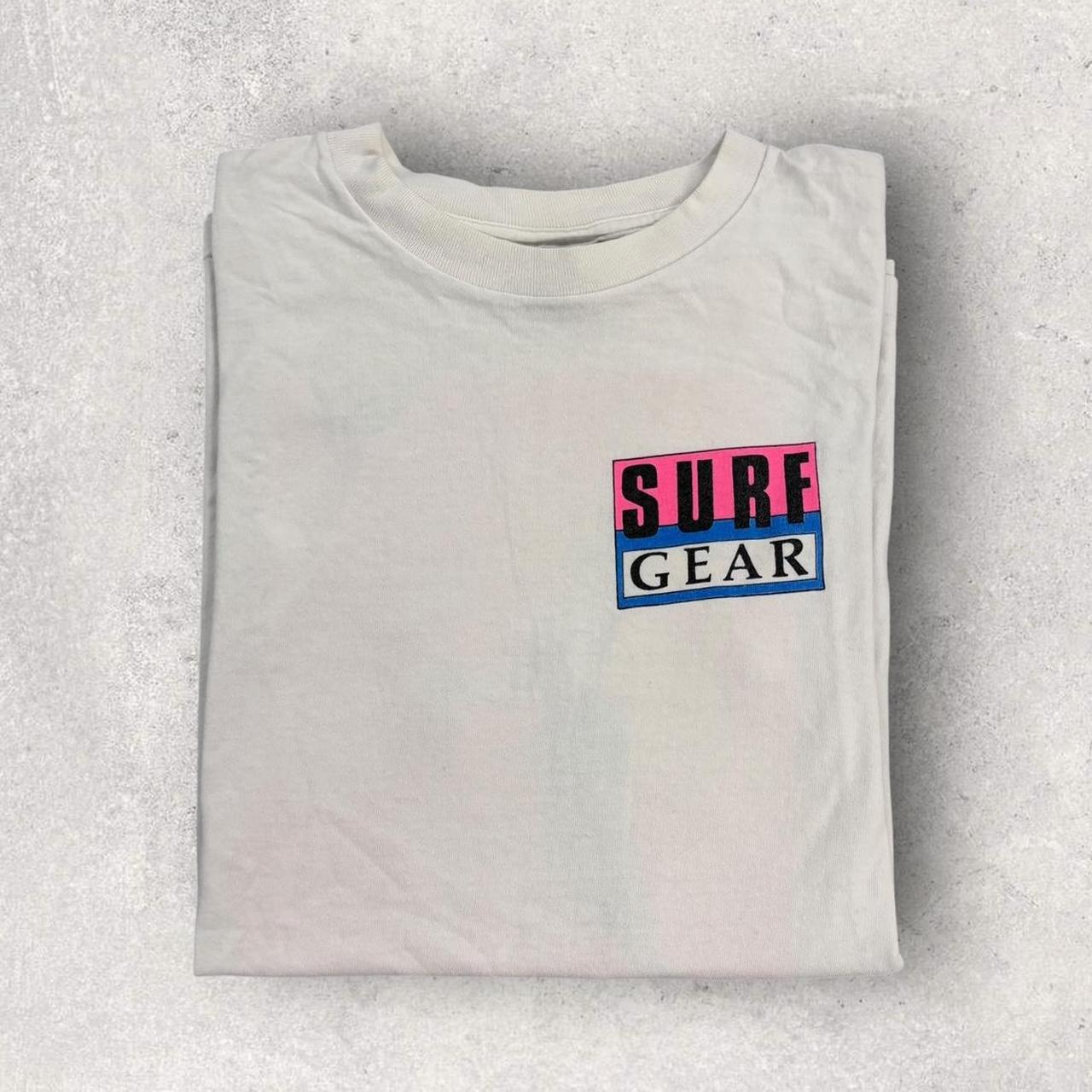 Vintage 90s USA Surf gear volleyball graphic t-shirt