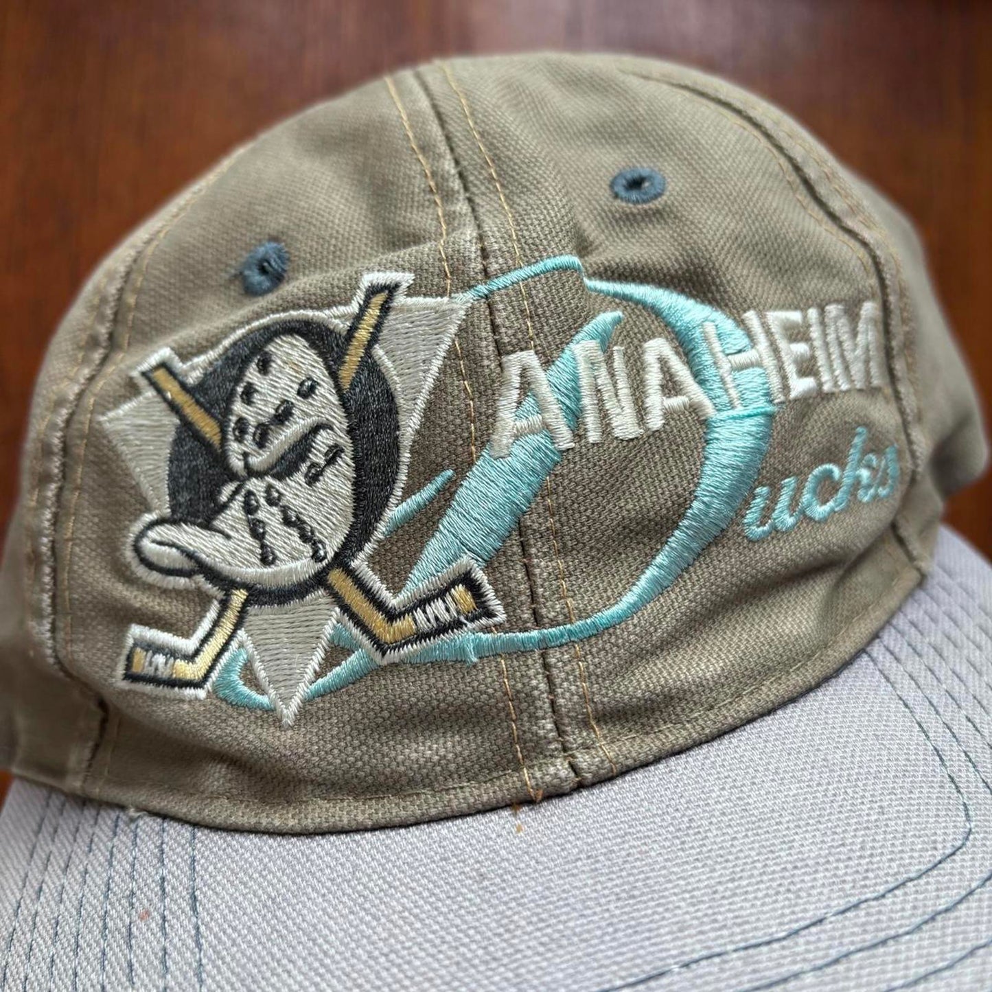 Vintage 90s USA Anaheim Mighty Ducks NHL ice hockey baseball cap