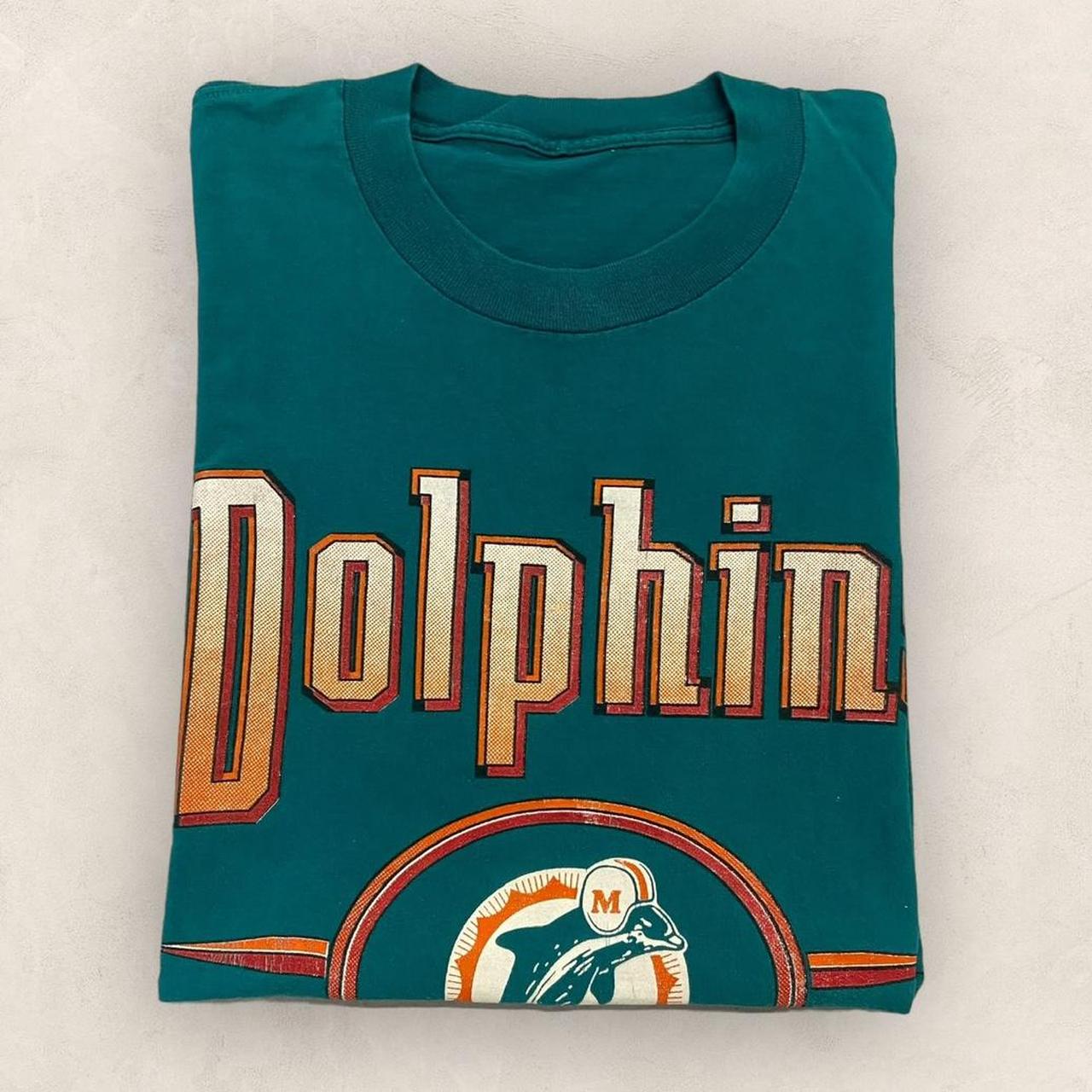 Vintage 90s USA Miami Dolphins NFL American Football graphic t-shirt