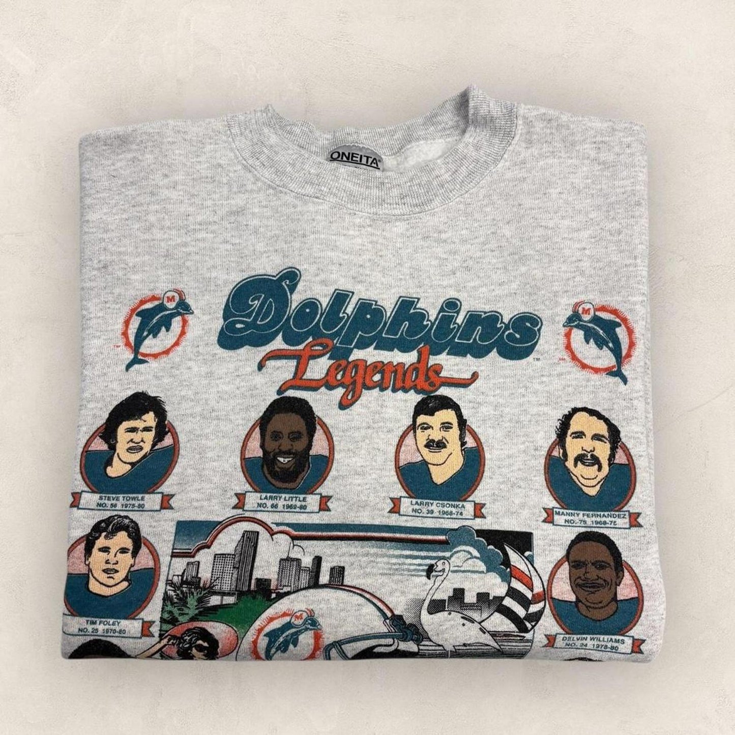 Vintage 90s USA Miami Dolphins legends NFL American Football graphic sweatshirt