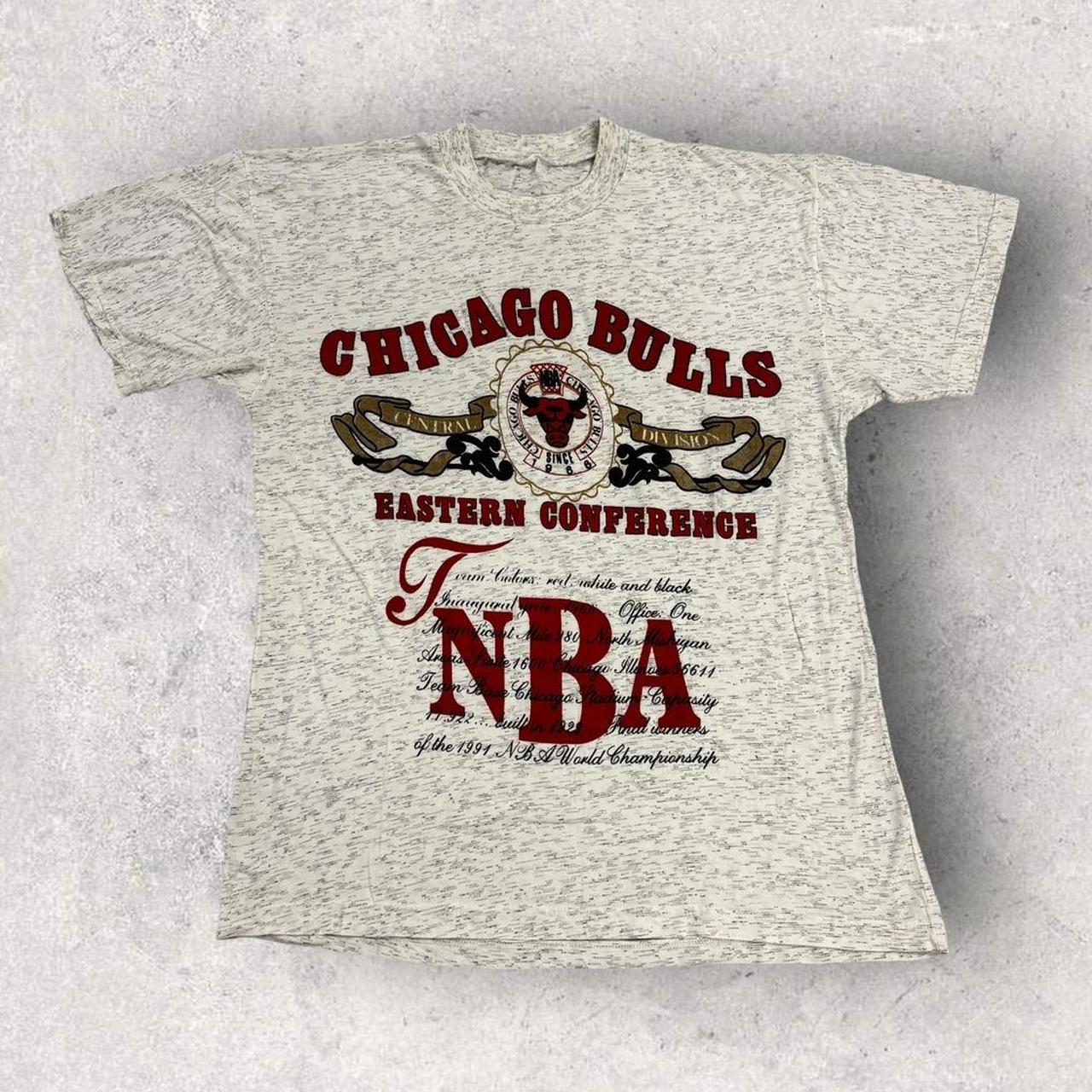 Vintage 90s USA Chicago Bulls NBA basketball bootleg graphic t-shirt