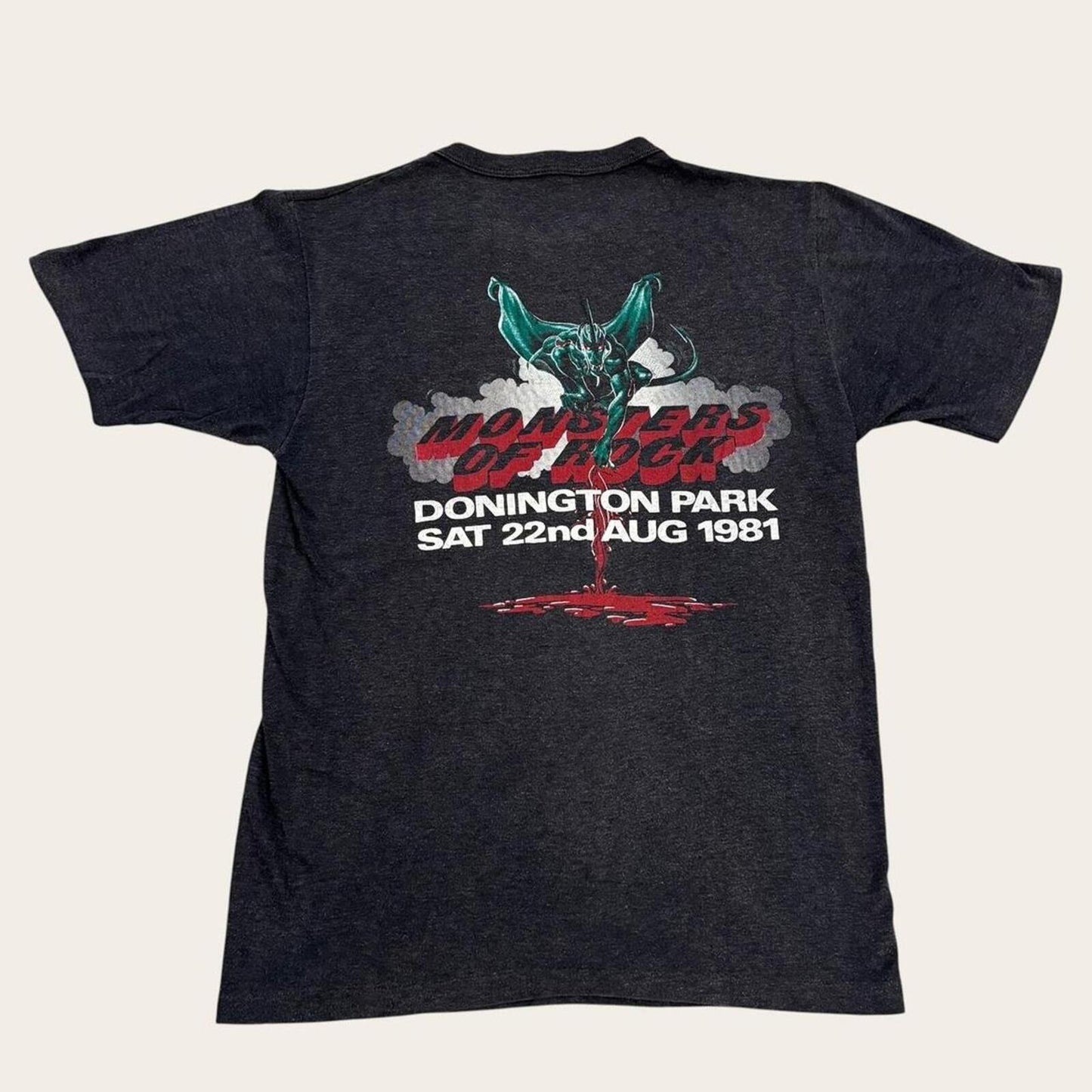 Vintage 80s Monsters of Rock music festival ACDC Whitesnake band t-shirt