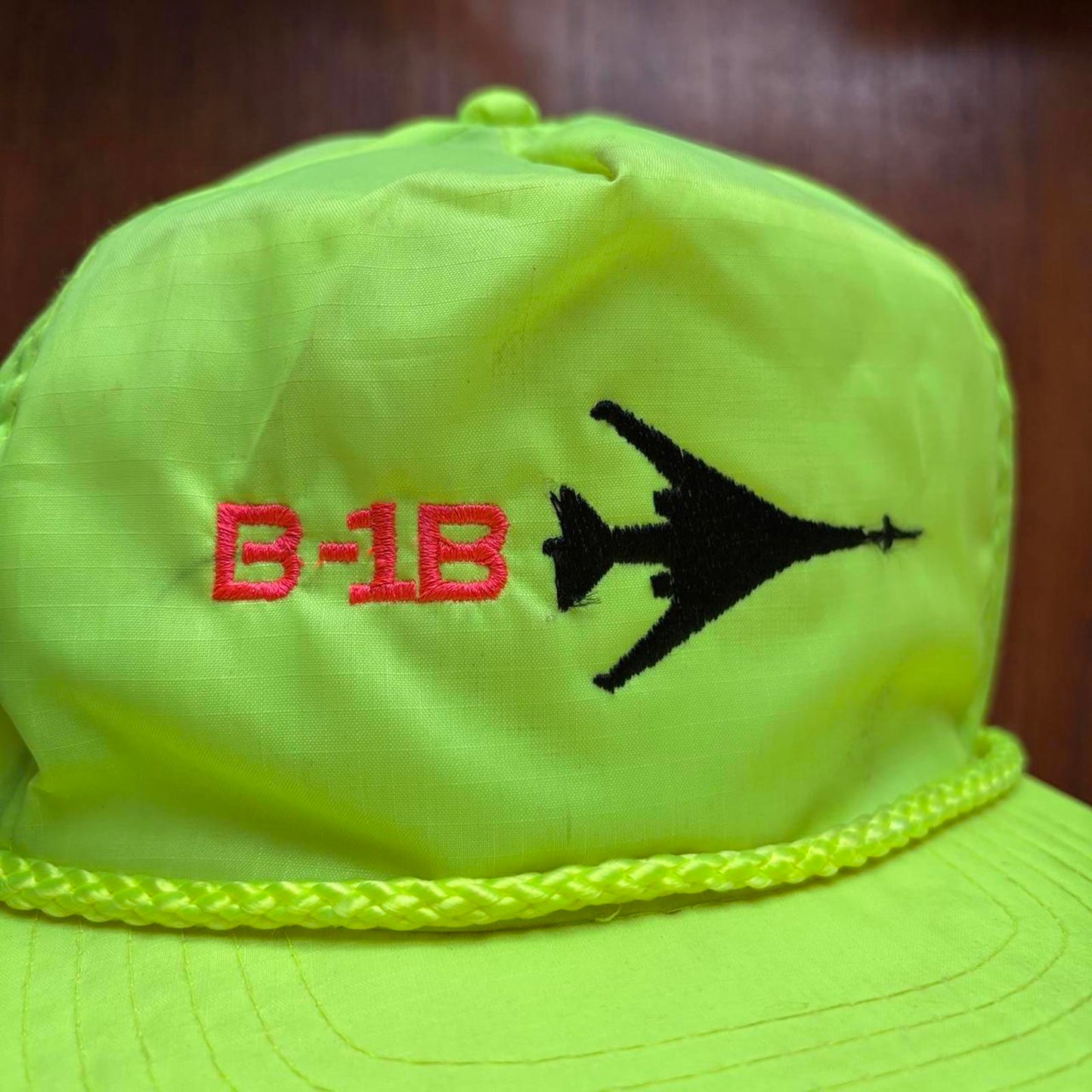 Vintage 90s USA B-1B bomber United States Air Force aeroplane nylon cap