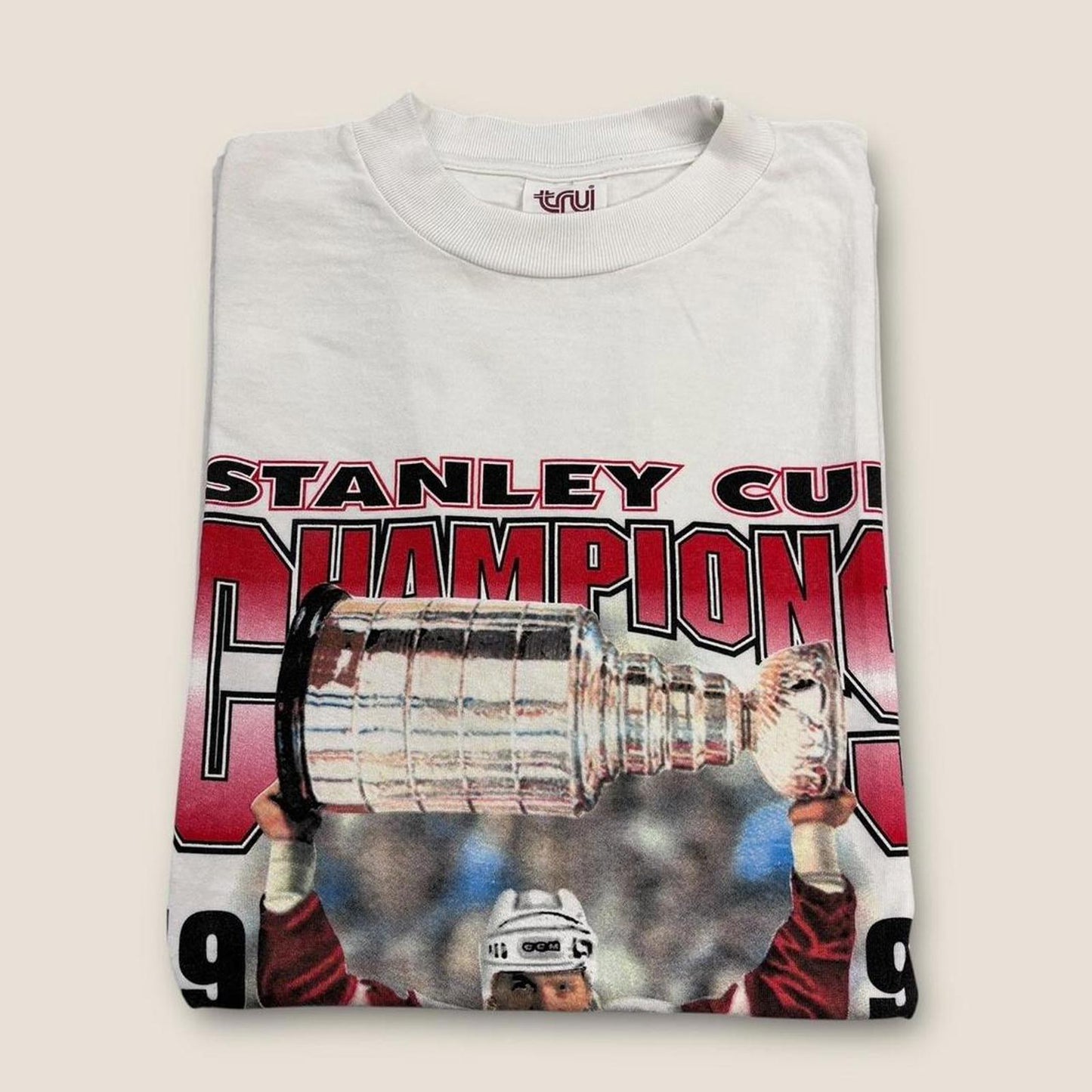 Vintage 90s USA Detroit Red Wings NHL ice hockey Stanley Cup champions t-shirt