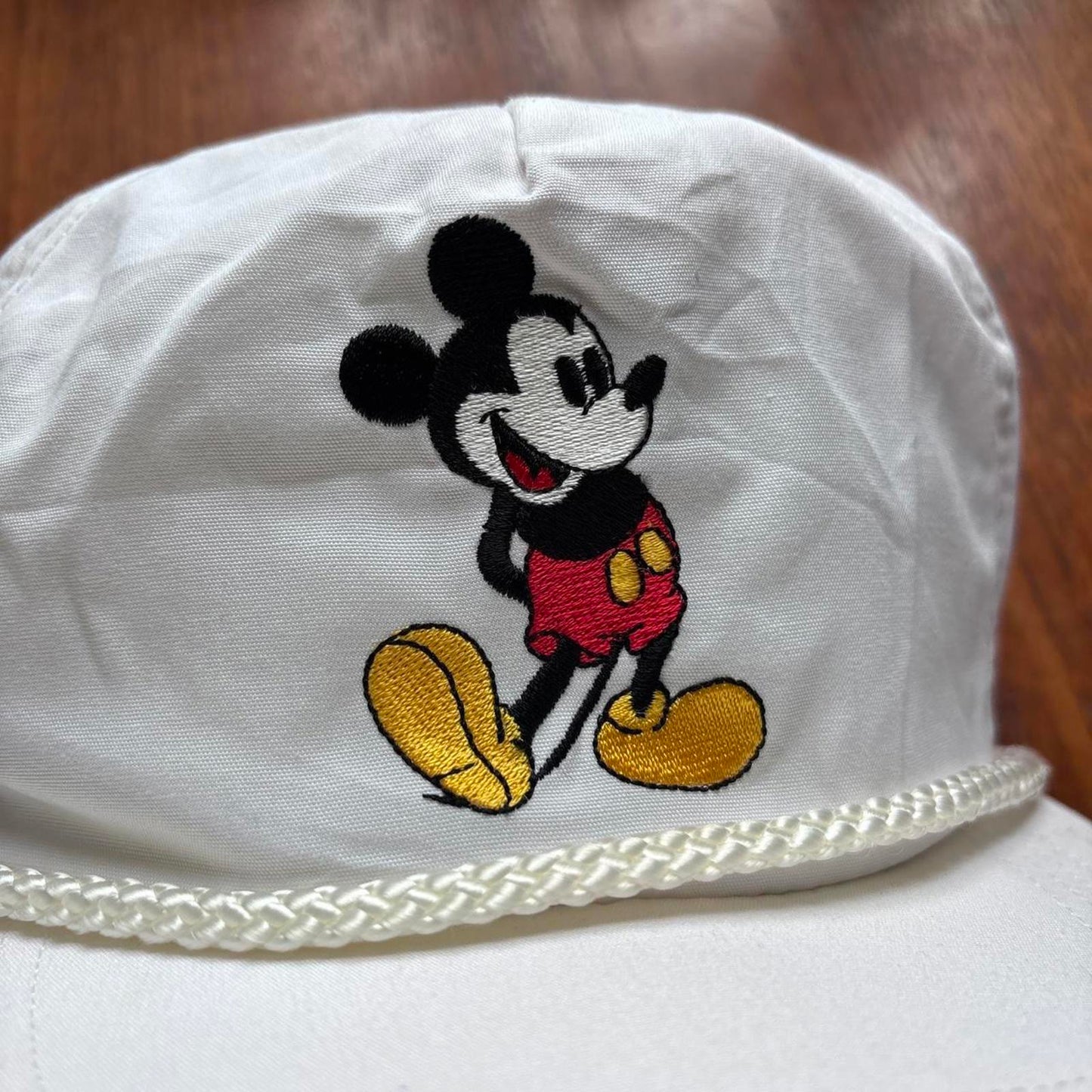 Vintage 90s USA Mickey Mouse Disney promotional graphic cap