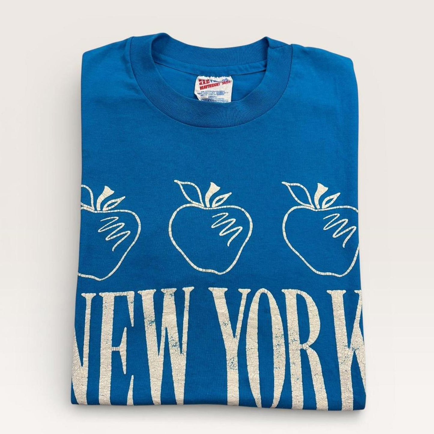 Vintage 90s USA New York City the big apple tourist souvenir t-shirt