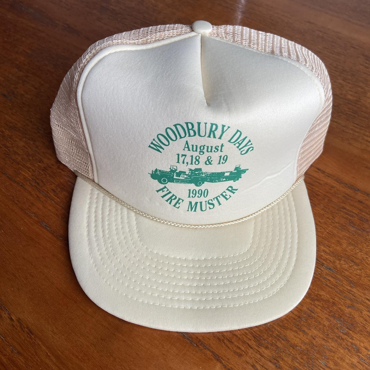 Vintage 90s USA Woodbury days festival Minnesota fire muster graphic trucker cap