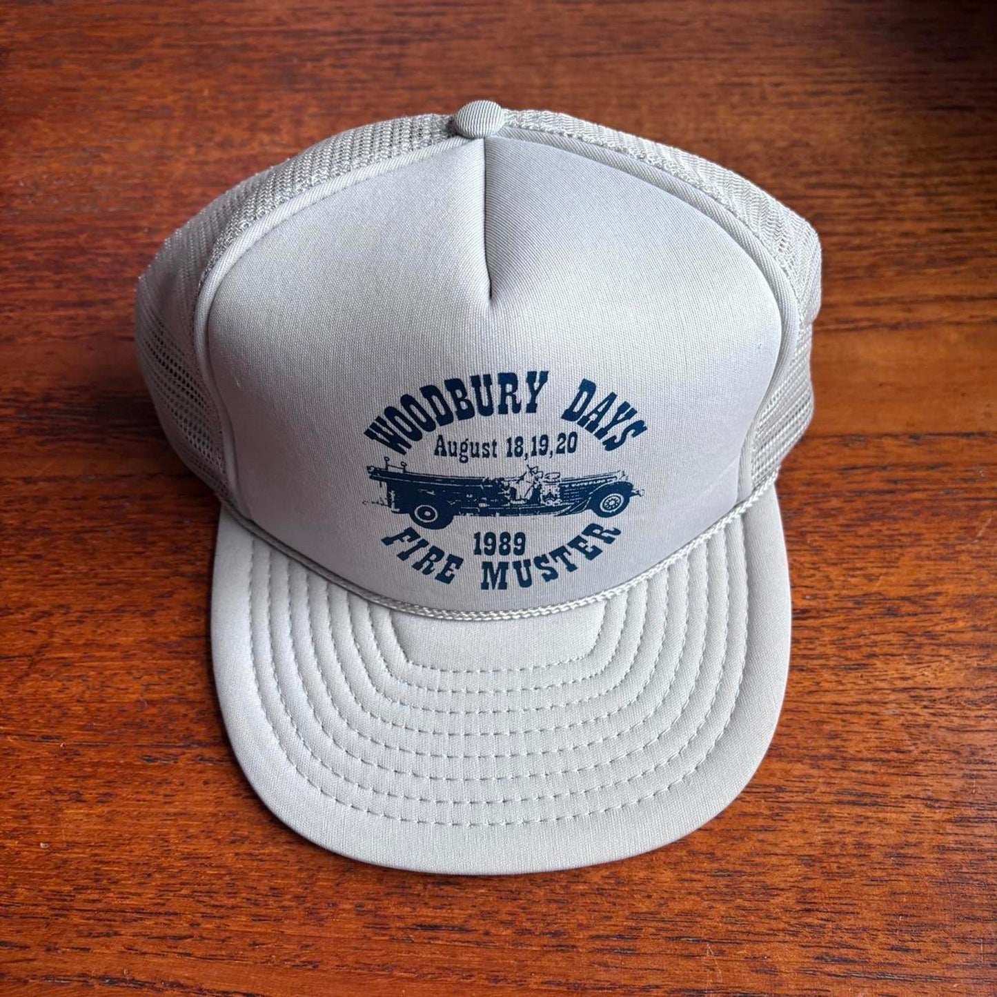 Vintage 80s USA Woodbury days festival Minnesota fire muster graphic trucker cap