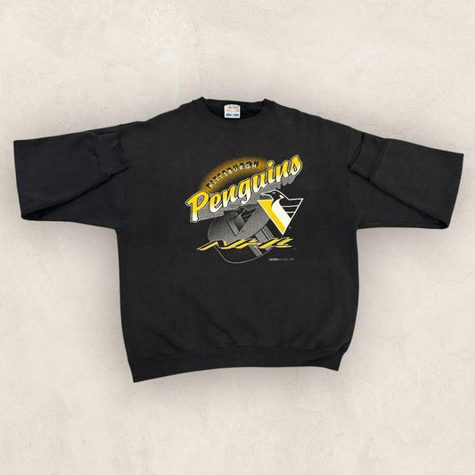 Vintage 90s USA Pittsburgh Penguins NHL ice hockey graphic sweatshirt