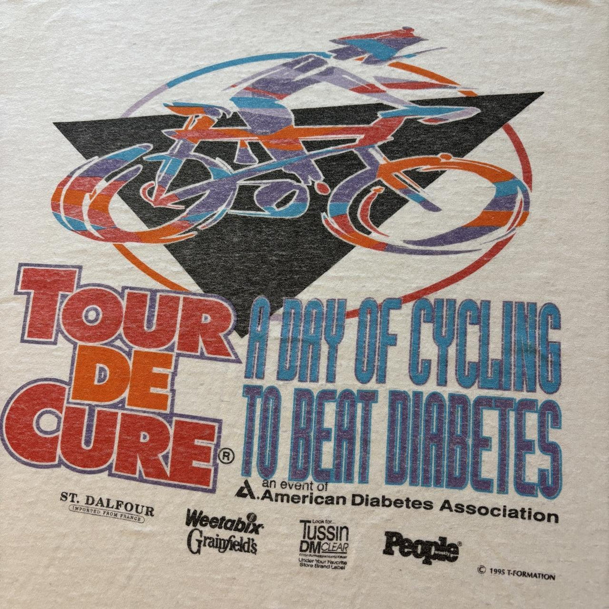 Vintage 90s USA Tour de cure cycling for charity t-shirt