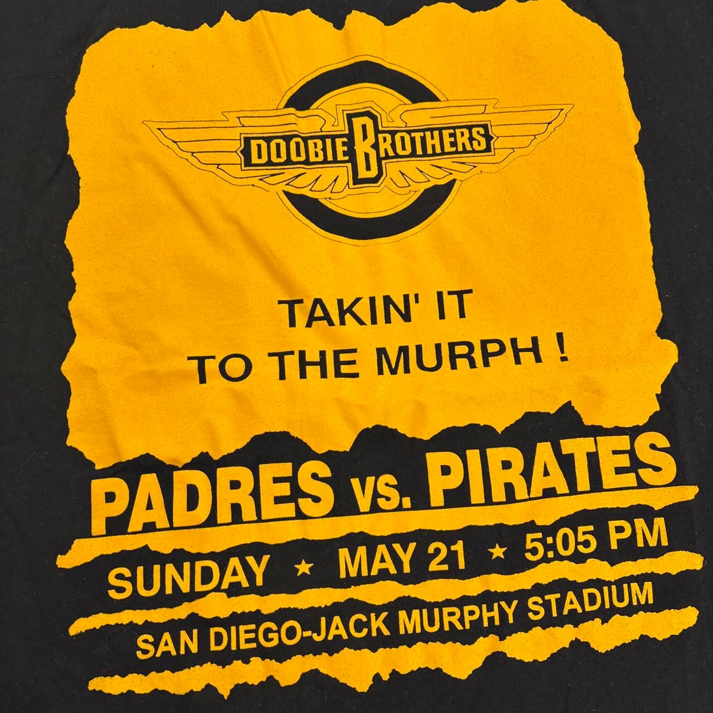 Vintage 90s USA The Doobie Brothers concert Padres Pirates MLB baseball t-shirt