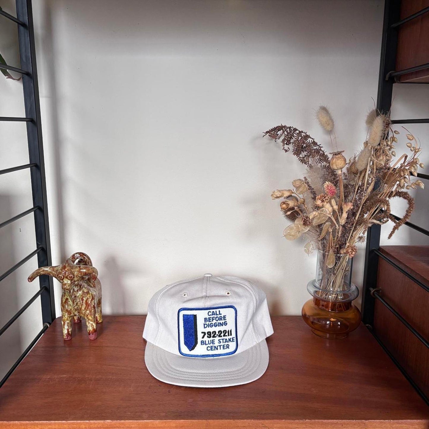 Vintage 90s USA blue stake center digging construction workwear graphic cap