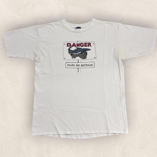 Vintage 90s Shark Bay Western Australia great white souvenir t-shirt