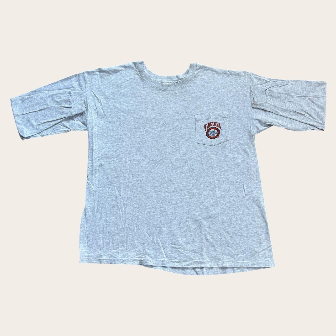 Vintage 90s USA university of Virginia varsity longsleeve pocket t-shirt