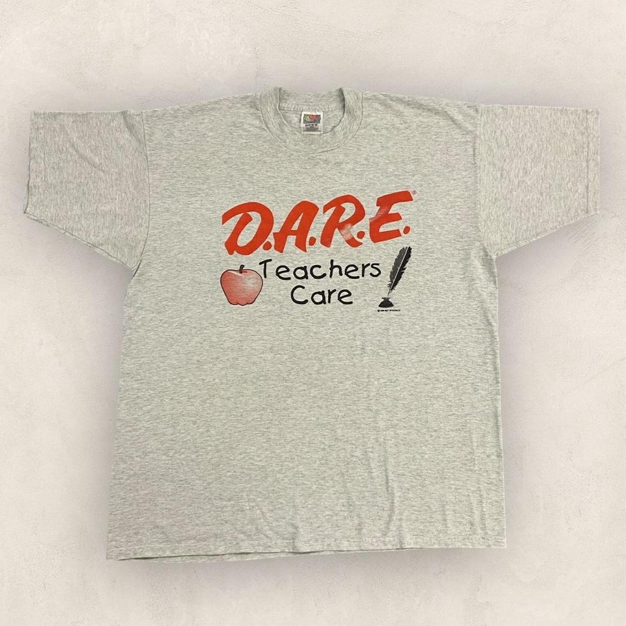 Vintage 90s DARE Teachers Care graphic t-shirt