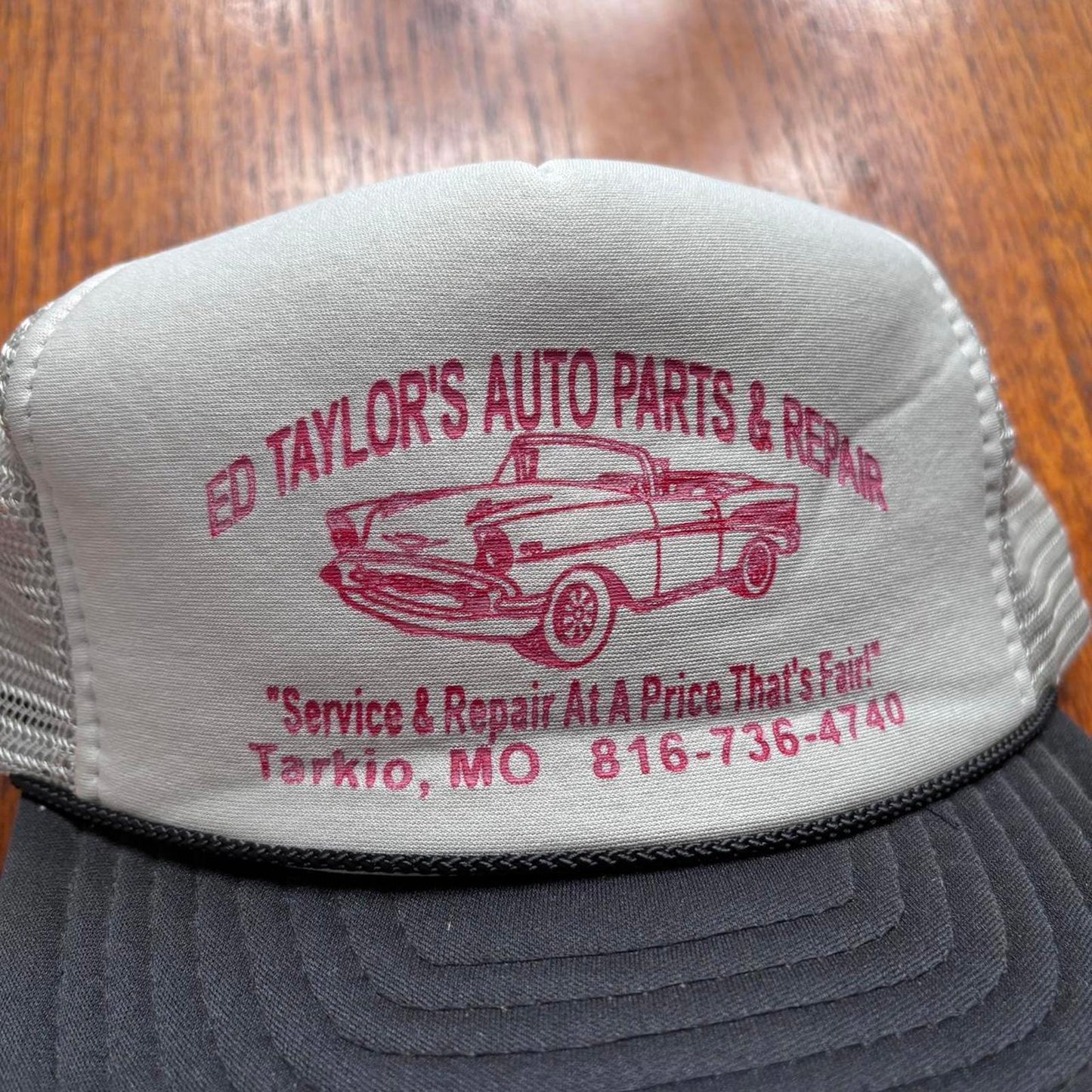 Vintage 90s USA Ed’s auto parts and repairs automobile motor graphic trucker cap