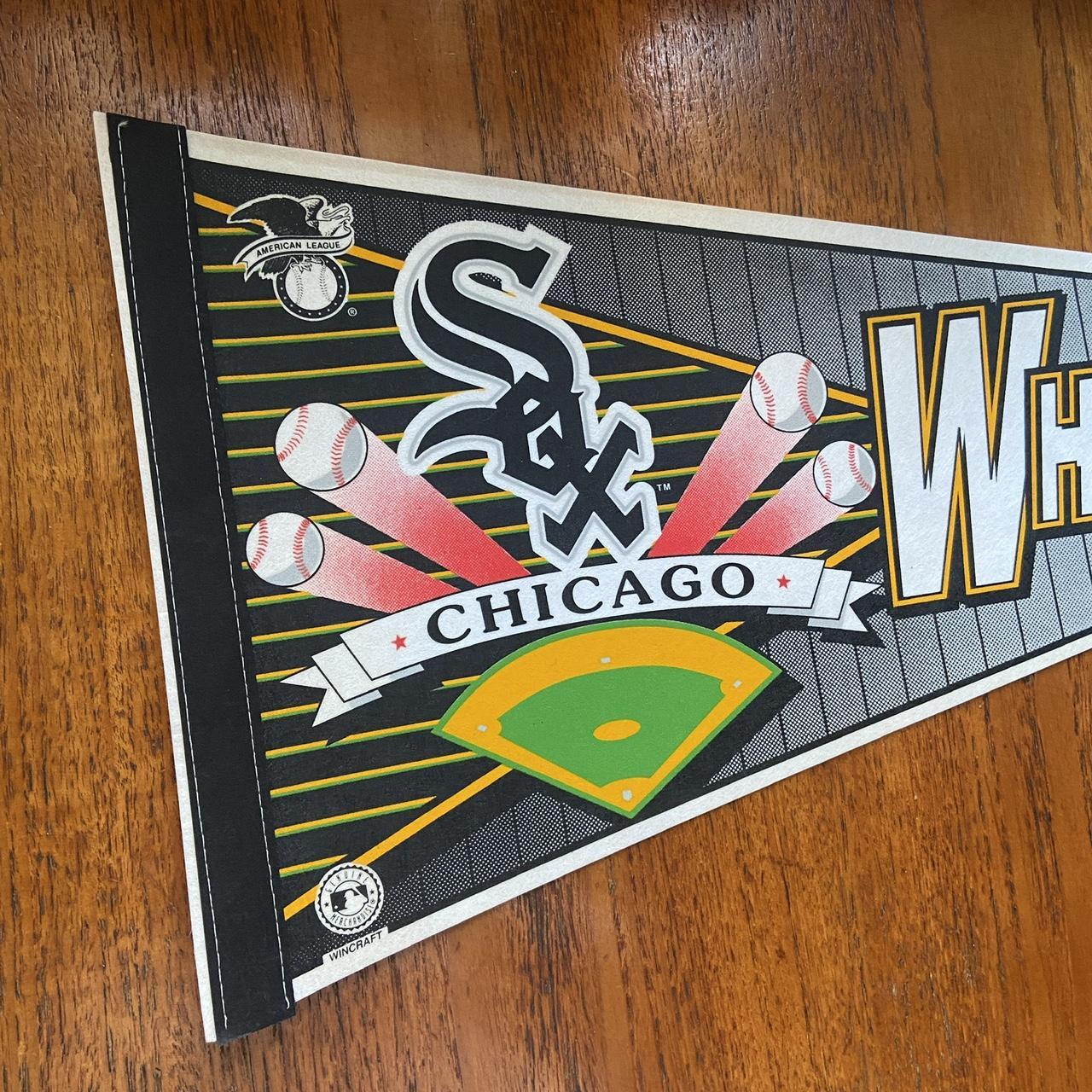 Vintage 90s USA Chicago White Sox Major League Baseball MLB felt pennant