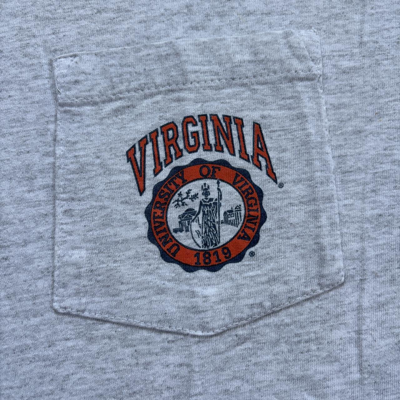Vintage 90s USA university of Virginia varsity longsleeve pocket t-shirt