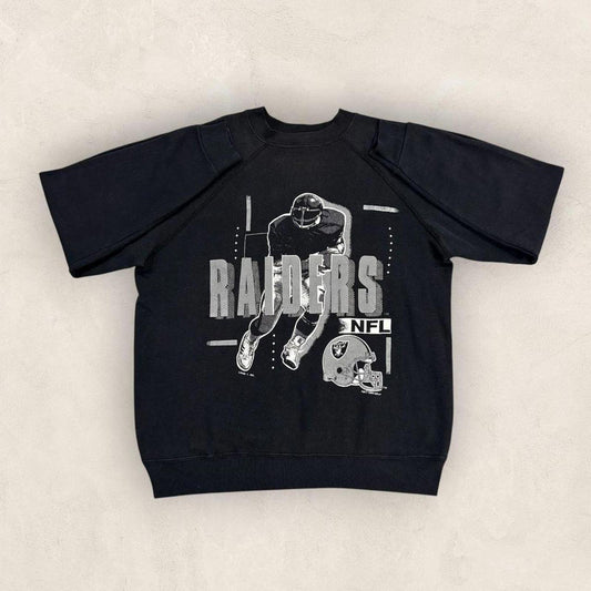 Vintage 90s USA Oakland Raiders NFL American Football graphic sweatshirt